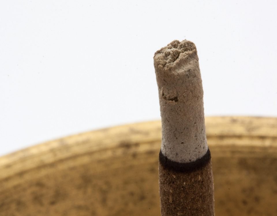 incense sticks, incense, chalice, incense chalice, brass, ash, round, burned down, mixture in the form of sticks, fragrance, buddhism, hinduism, confucianism, daoism, ceremony, meditation, natural ingredients, macro